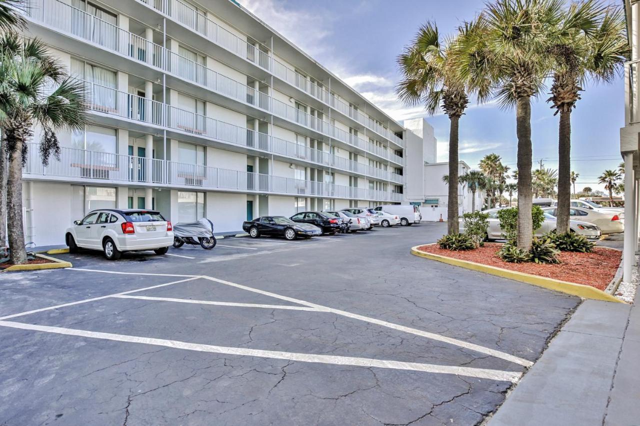 Daytona Beach Studio With Private Lanai 1 Mi To Pier Exteriör bild